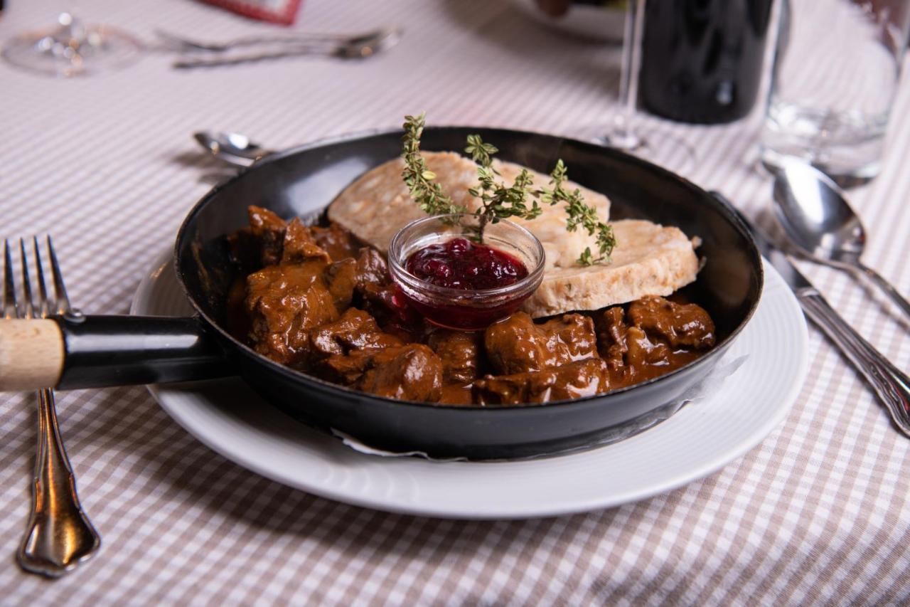 Hotel Restaurant Platzer Gmünd 外观 照片