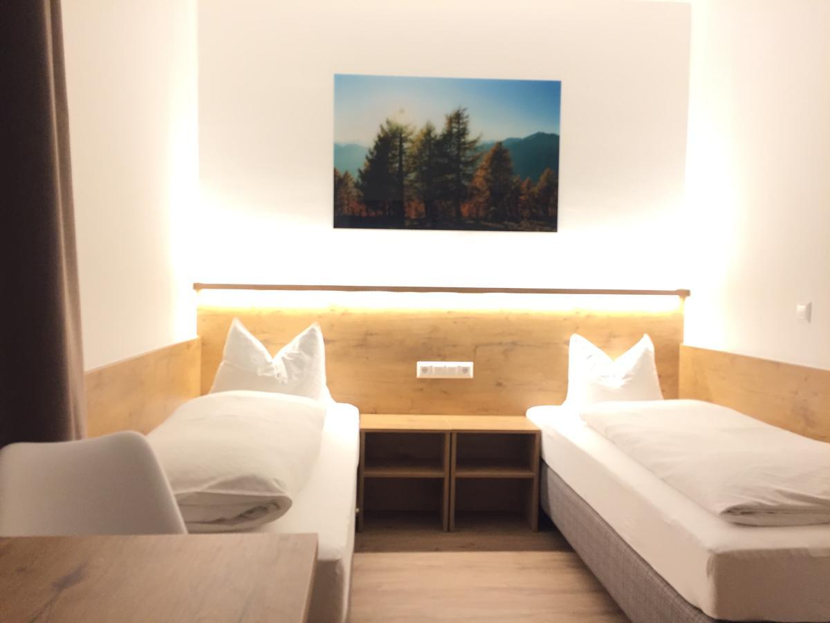 Hotel Restaurant Platzer Gmünd 外观 照片