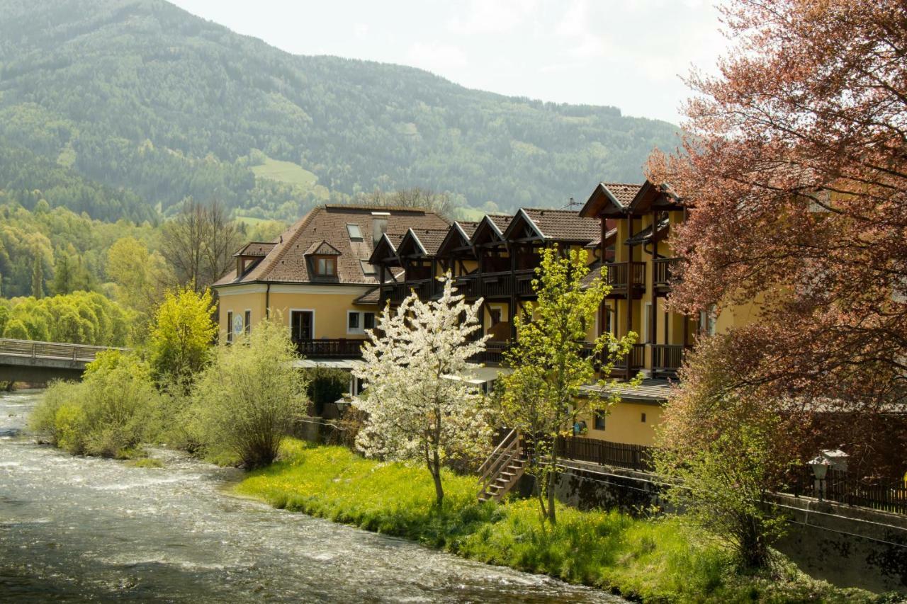 Hotel Restaurant Platzer Gmünd 外观 照片